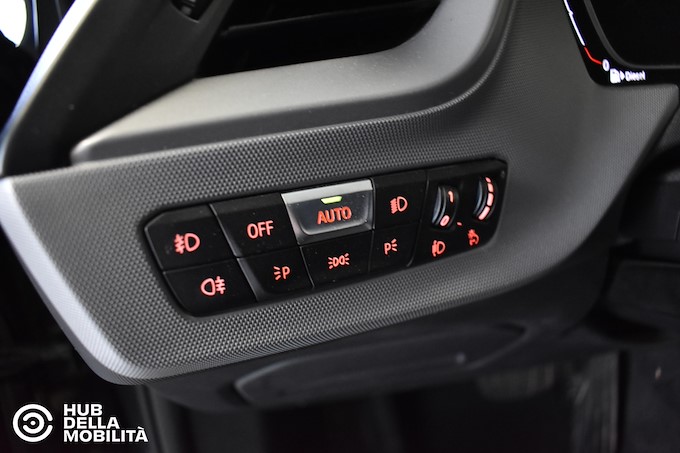 BMW 116d 5p. Business Advantage